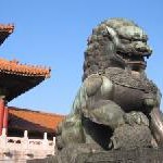 Zwei Gesichter Asiens: Mit China Tours Peking und Tokio erleben