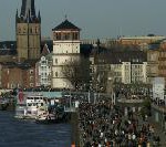 Hotel-Übernachtungen 2007: Düsseldorf holt Ferieninsel Sylt ein