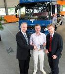 250.000ster Lkw Mercedes-Benz Atego an Kunden übergeben